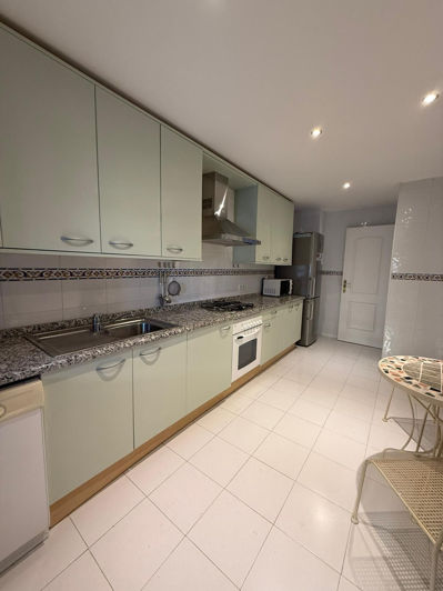 Image No.13-3 Bed Apartment for sale