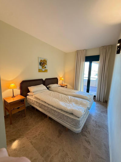 Image No.6-3 Bed Apartment for sale