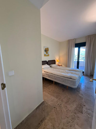 Image No.7-3 Bed Apartment for sale