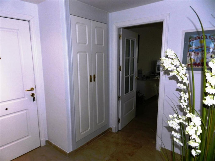 Image No.12-2 Bed Apartment for sale