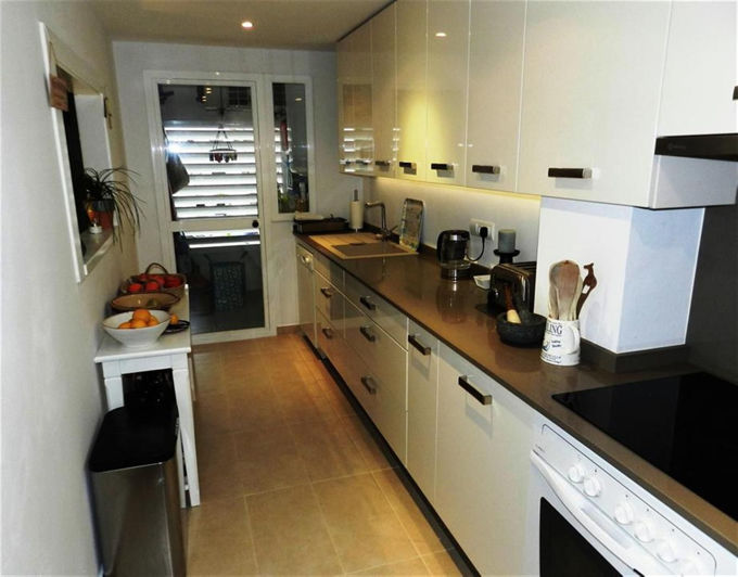 Image No.5-2 Bed Apartment for sale