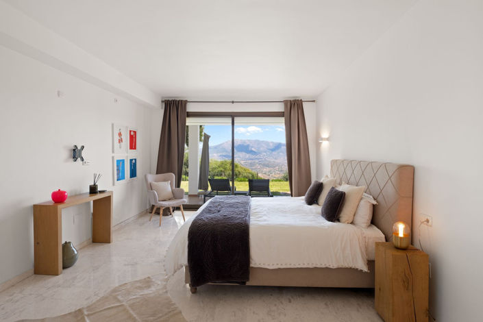 Image No.19-2 Bed Apartment for sale