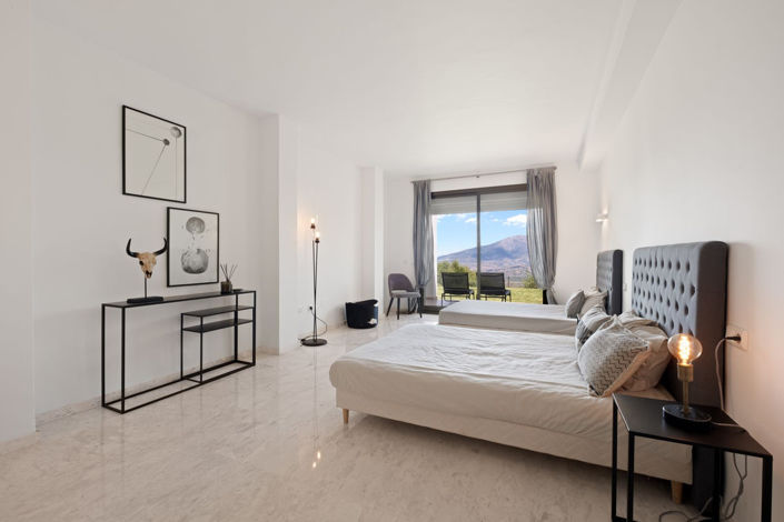 Image No.27-2 Bed Apartment for sale