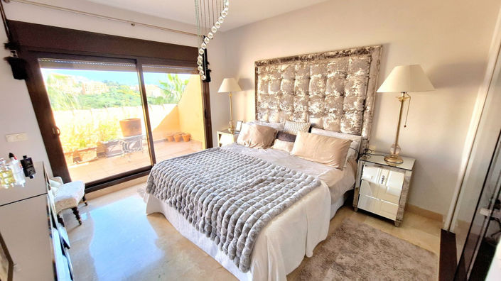Image No.17-2 Bed Apartment for sale