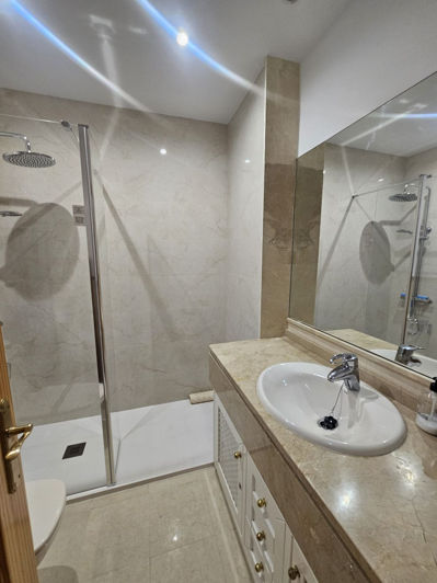 Image No.12-2 Bed Apartment for sale