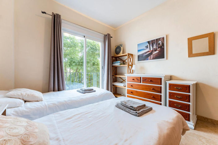 Image No.14-2 Bed Apartment for sale
