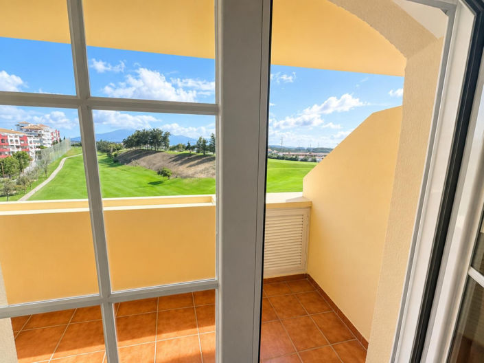 Image No.18-2 Bed Apartment for sale