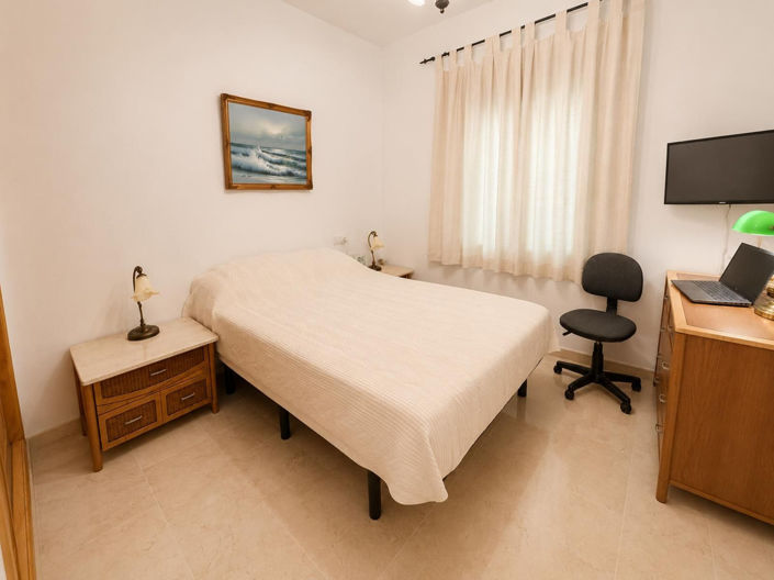 Image No.19-2 Bed Apartment for sale