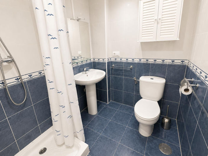 Image No.21-2 Bed Apartment for sale