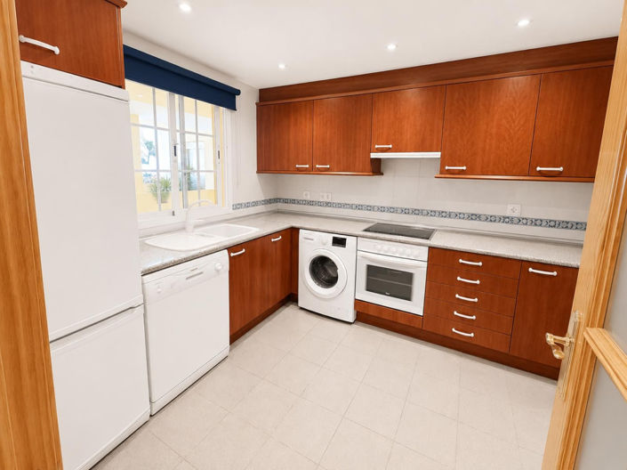 Image No.5-2 Bed Apartment for sale