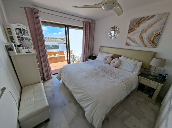 Image No.14-3 Bed Townhouse for sale