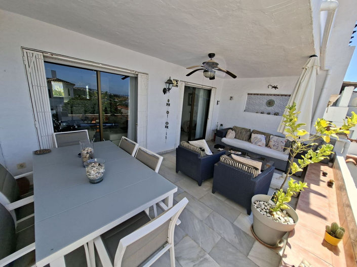 Image No.20-3 Bed Townhouse for sale