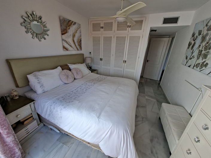 Image No.21-3 Bed Townhouse for sale