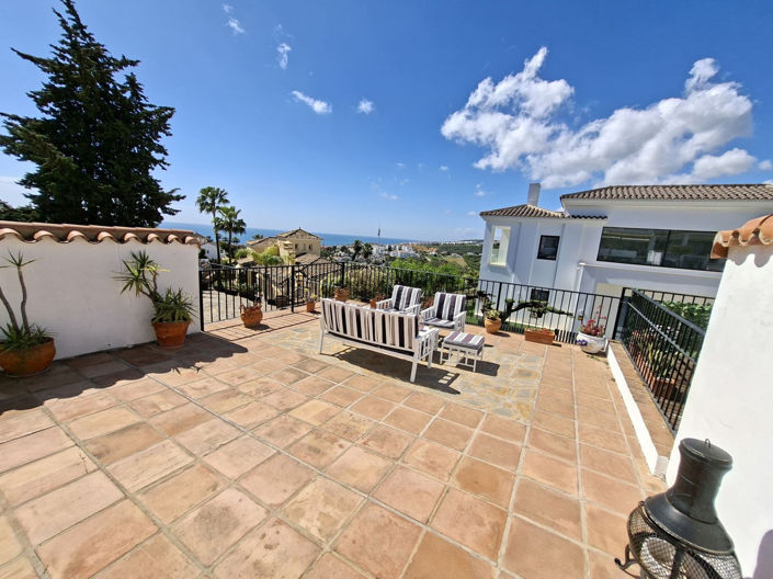 Image No.27-3 Bed Townhouse for sale