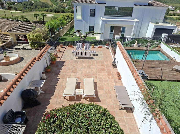 Image No.3-3 Bed Townhouse for sale