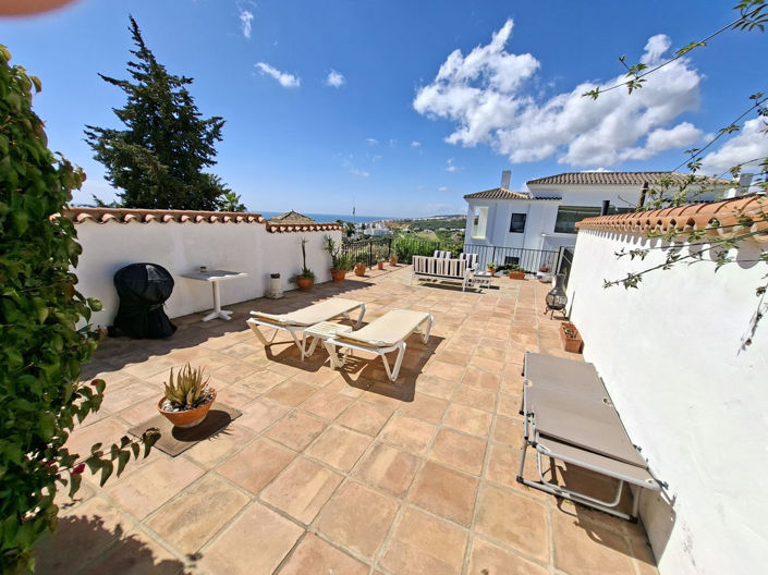 Image No.9-3 Bed Townhouse for sale