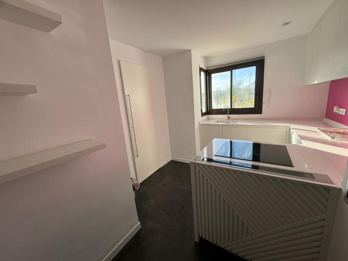 Image No.6-3 Bed Apartment for sale