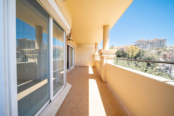 Image No.10-3 Bed Apartment for sale