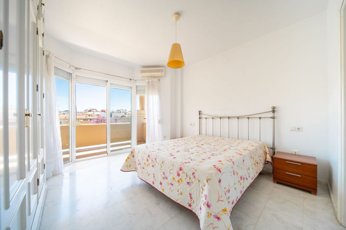 Image No.16-3 Bed Apartment for sale