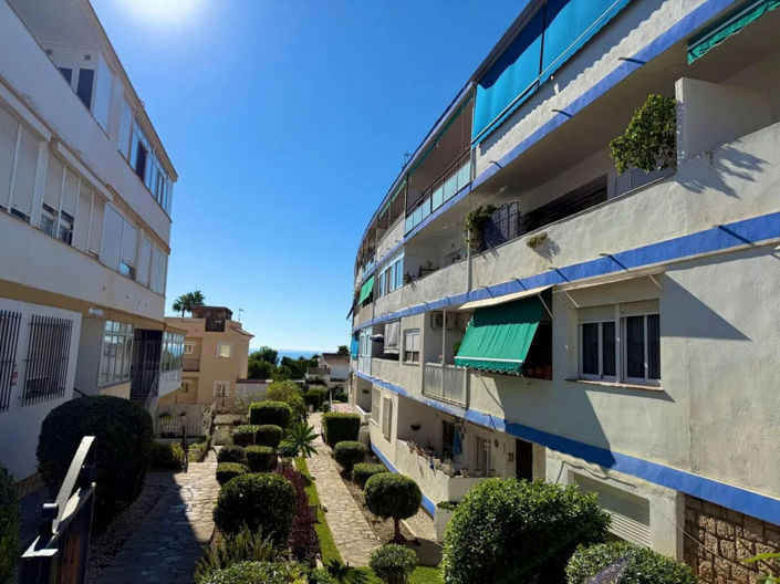 Image No.11-3 Bed Apartment for sale