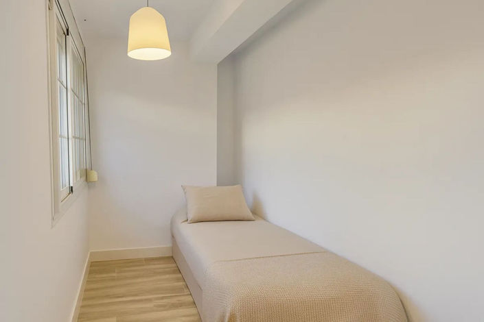 Image No.14-3 Bed Apartment for sale