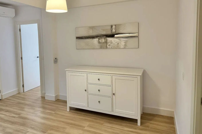 Image No.8-3 Bed Apartment for sale