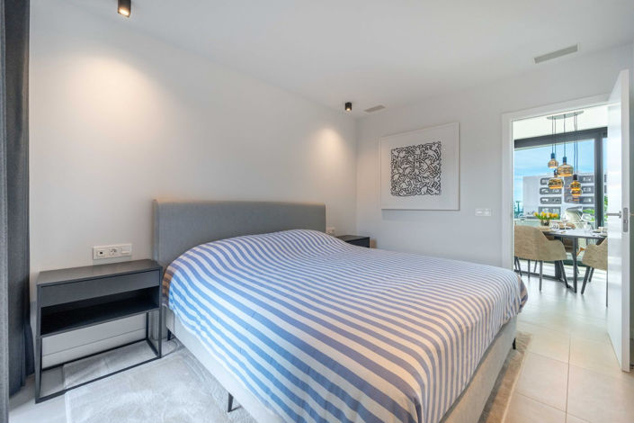 Image No.12-2 Bed Apartment for sale
