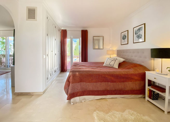 Image No.20-1 Bed Apartment for sale