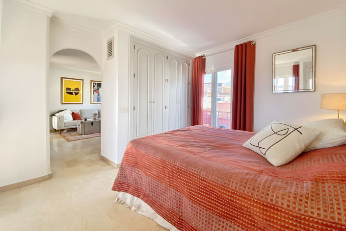 Image No.21-1 Bed Apartment for sale
