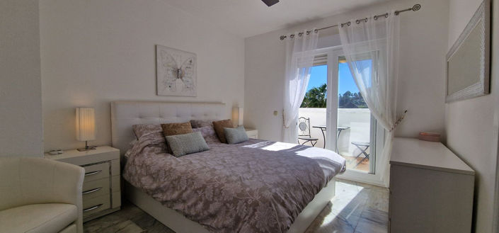 Image No.16-3 Bed Townhouse for sale