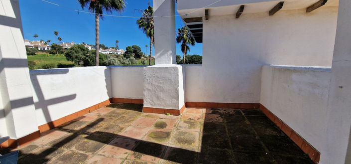 Image No.20-3 Bed Townhouse for sale