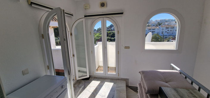 Image No.38-3 Bed Townhouse for sale