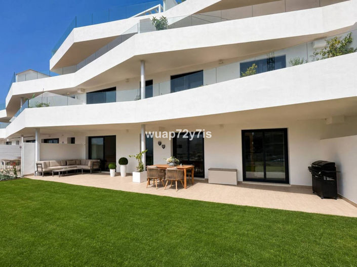 Image No.20-Appartement de 2 chambres à vendre à Estepona