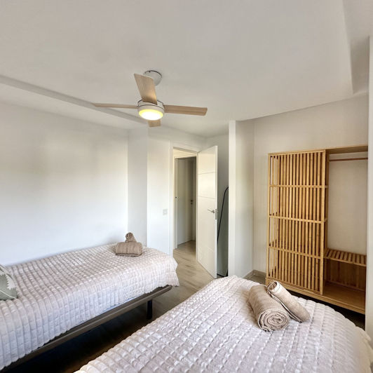 Image No.24-2 Bed Apartment for sale