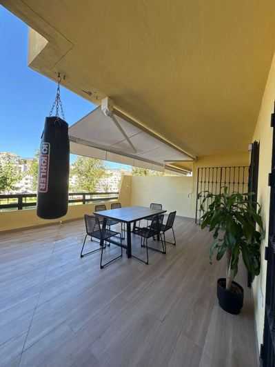 Image No.20-2 Bed Apartment for sale