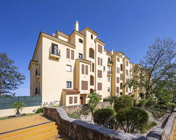Image No.3-2 Bed Apartment for sale