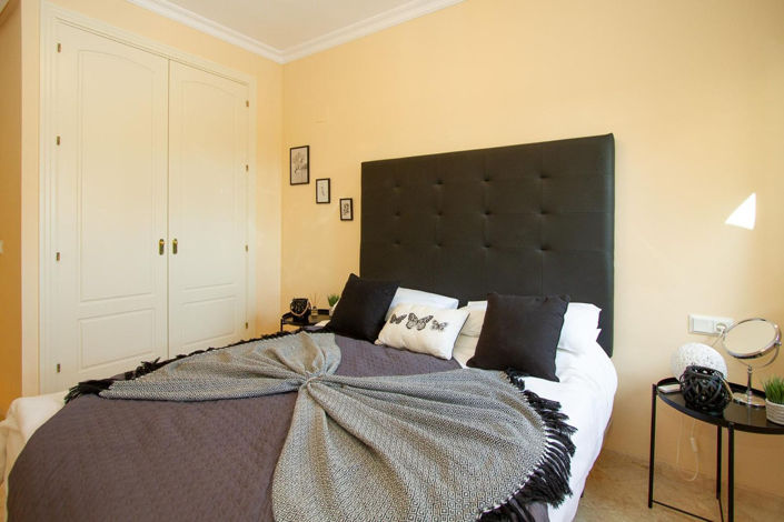 Image No.15-3 Bed Apartment for sale