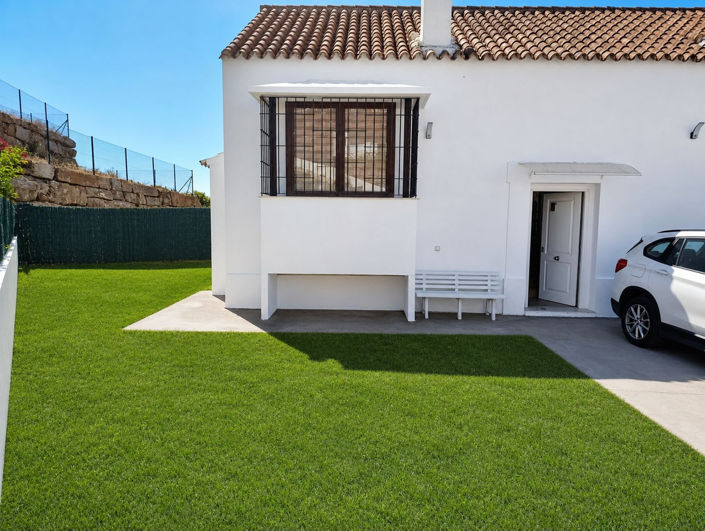 Image No.31-2 Bed Semi-Detached for sale