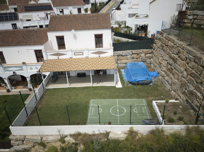 Image No.34-2 Bed Semi-Detached for sale