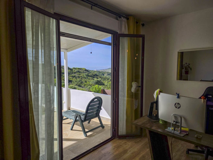 Image No.36-2 Bed Semi-Detached for sale