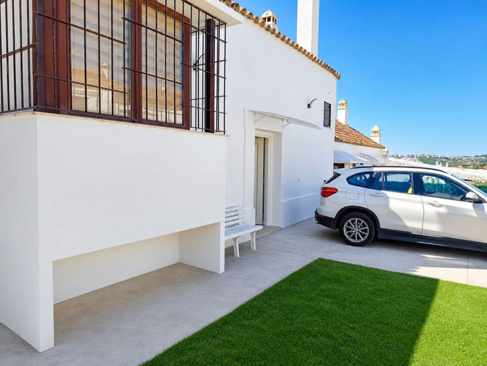 Image No.51-2 Bed Semi-Detached for sale