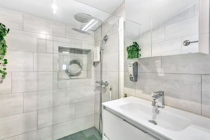 Image No.25-1 Bed Apartment for sale