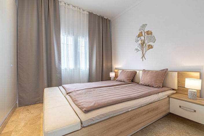 Image No.17-3 Bed Apartment for sale
