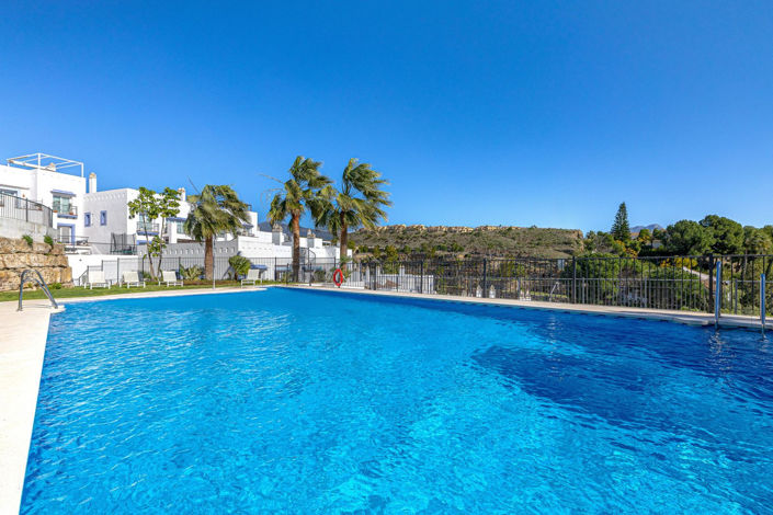 Image No.23-3 Bed Apartment for sale