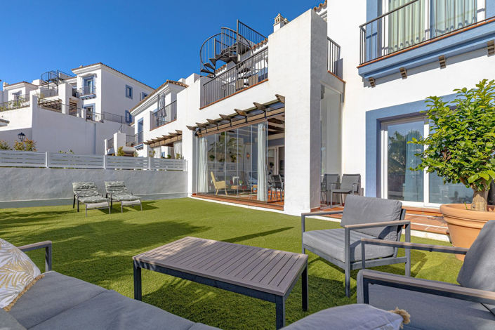 Image No.9-3 Bed Apartment for sale