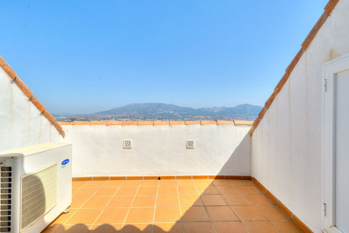 Image No.21-2 Bed Apartment for sale