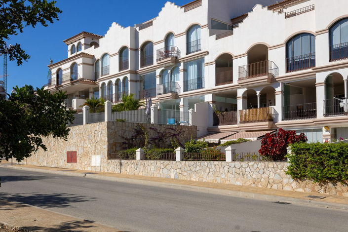 Image No.34-2 Bed Apartment for sale