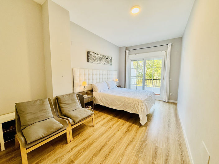 Image No.48-3 Bed Townhouse for sale