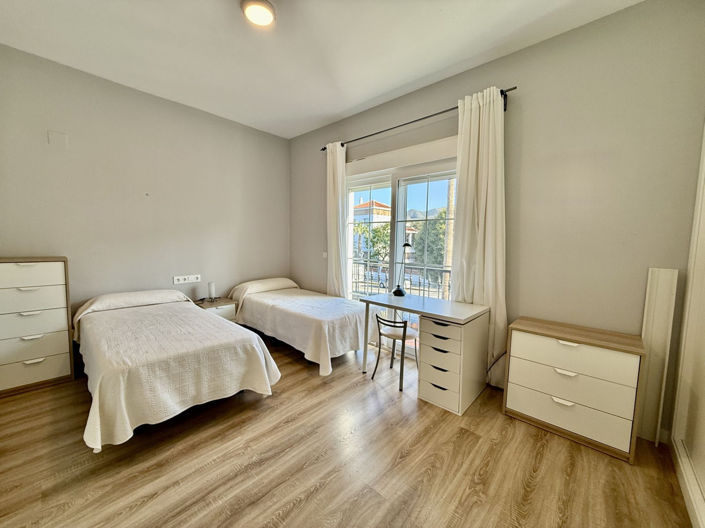 Image No.53-3 Bed Townhouse for sale
