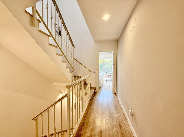 Image No.56-3 Bed Townhouse for sale